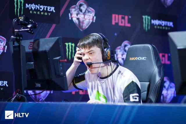 及时的医护 及时的医护