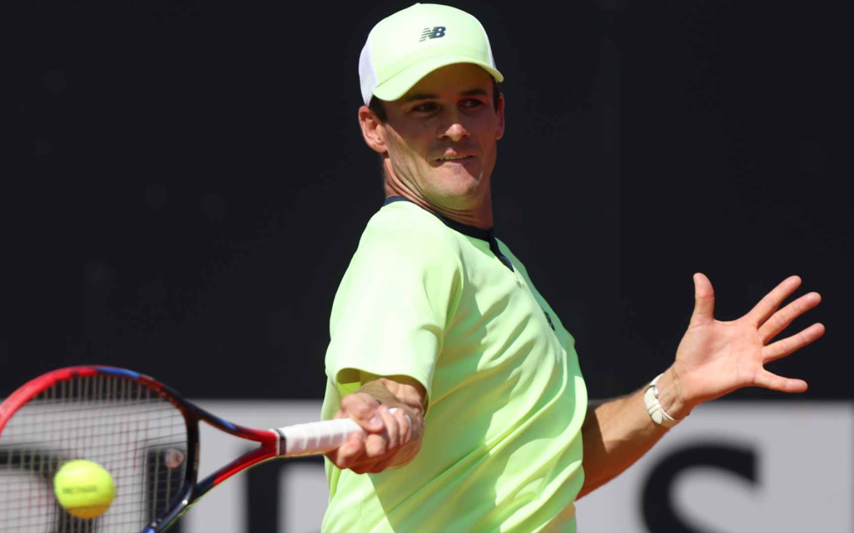 上半场多名 上半场多名