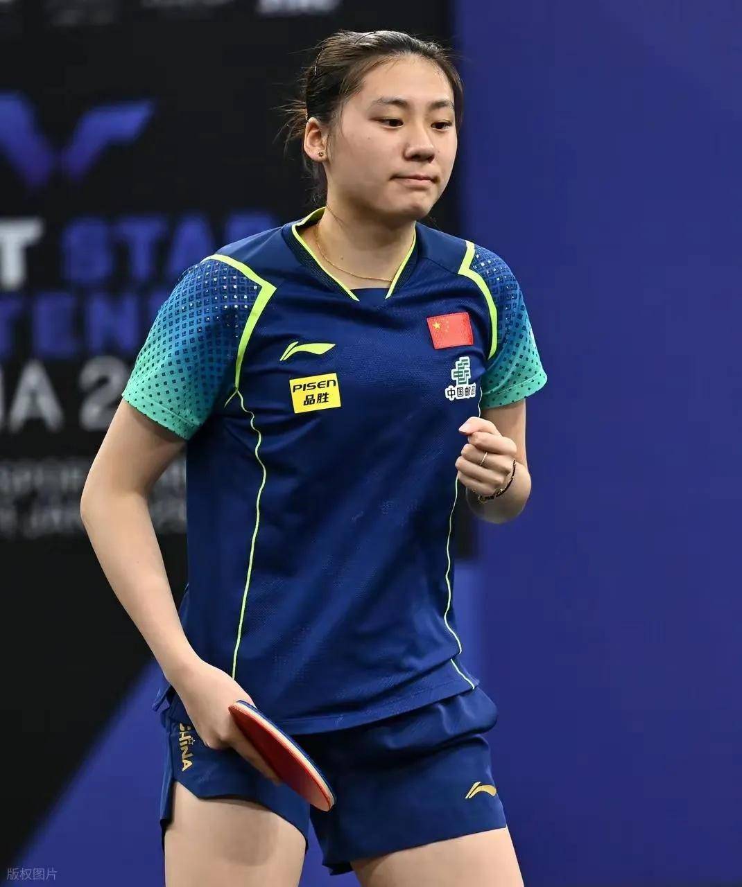 瞬息万变的 瞬息万变的